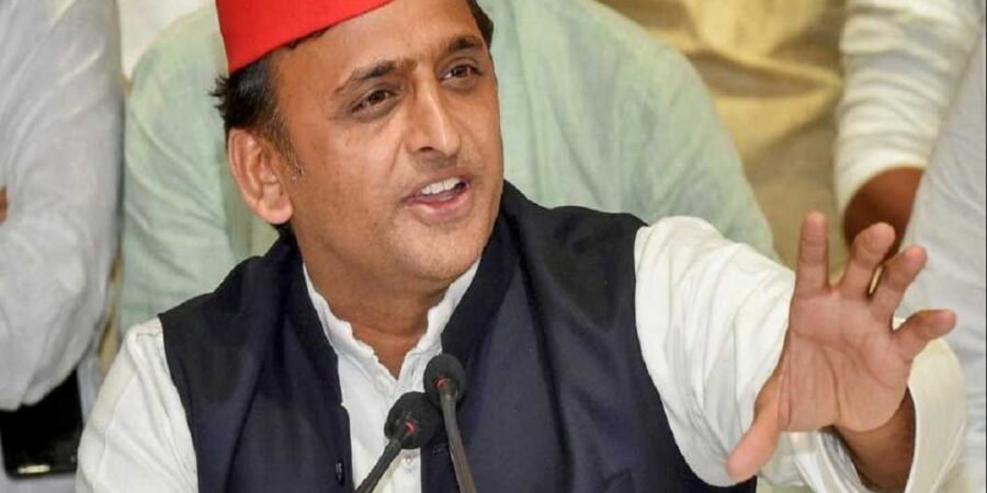 SP activists should put all efforts to wipe out BJP in 2019: Akhilesh