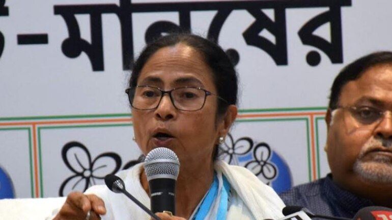 Mamata decides not to attend PM's swearing-in, slams BJP for politicising