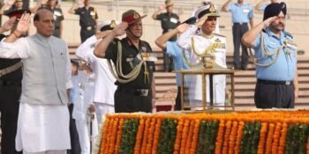 Rajnath Singh pays tribute at National War Memorial,