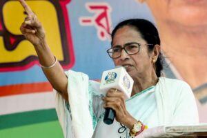 Bengal Will Never Bow its Head Before Others, Says CM Mamata Banerjee