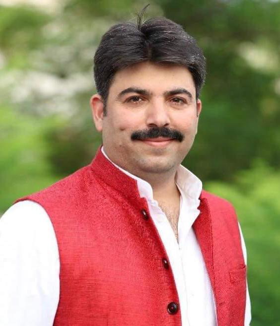 Shri Shalabh Mani Tripathi